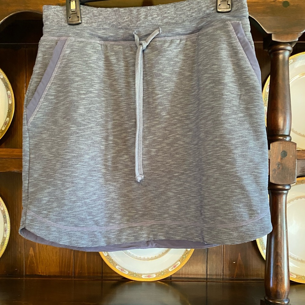 ATHLETA ST skirt
